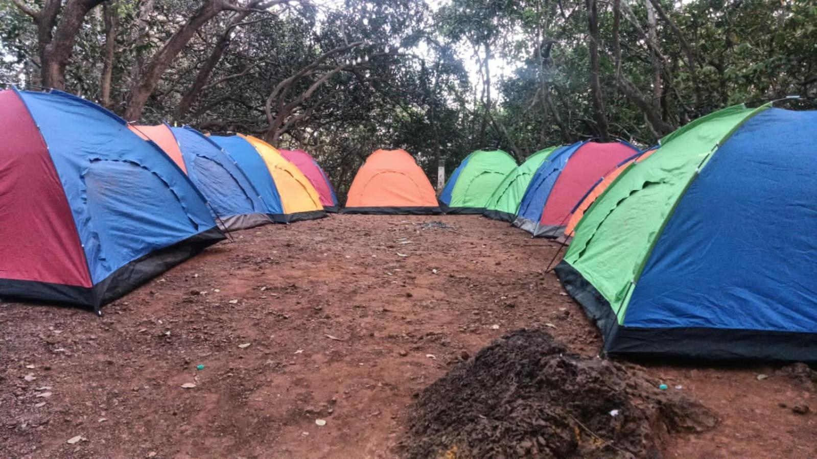 Hilltone Veg Non Veg Matheran Hotel Exterior photo
